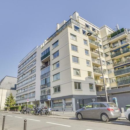 Charming Apartment With Terrace By Weekome Paryż Zewnętrze zdjęcie